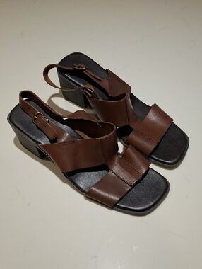 90's Vintage Chocolate Brown Leather Square-toe Block-heel Sandals (US Size 7)